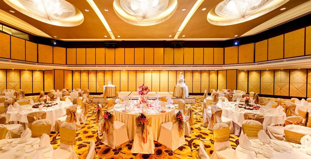 Grand Millennium Hotel 5*