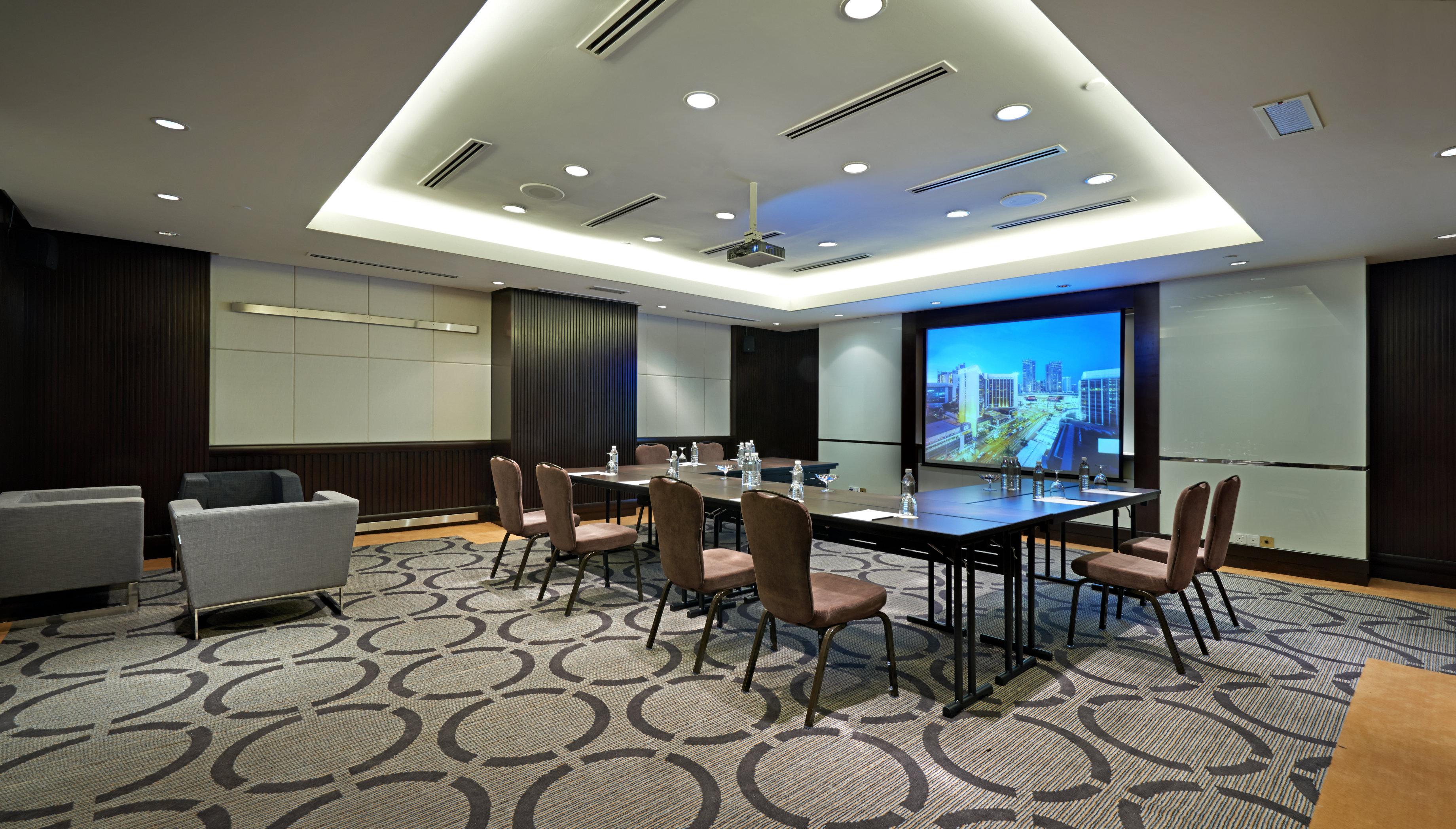 Hotel Grand Millennium 5*